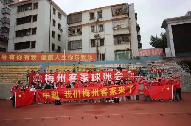 超碰碰免费